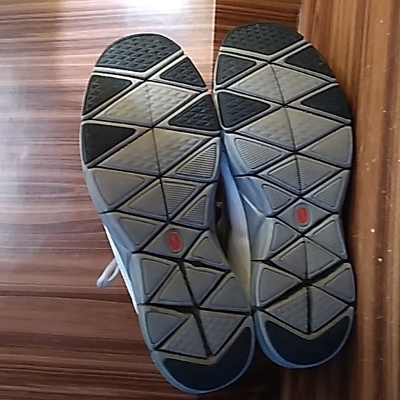 Nike womans 8.5 Quick Fit Flywire running shoe 👟 - Picture 6 of 7